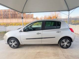 RENAULT Clio usata, con Alzacristalli elettrici