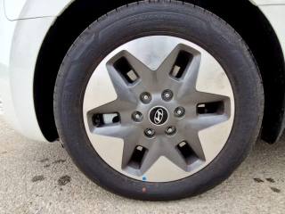HYUNDAI Staria usata, con Autoradio