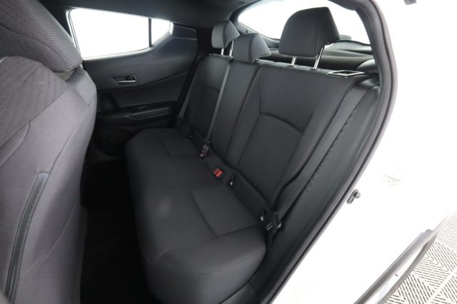 TOYOTA C-HR usata 3
