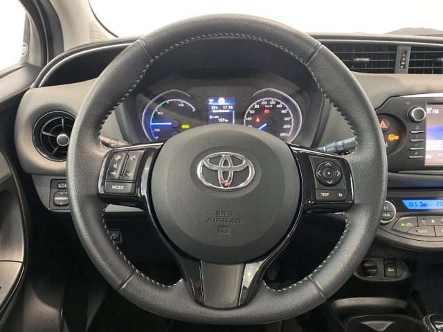 TOYOTA Yaris usata, con Cerchi in lega