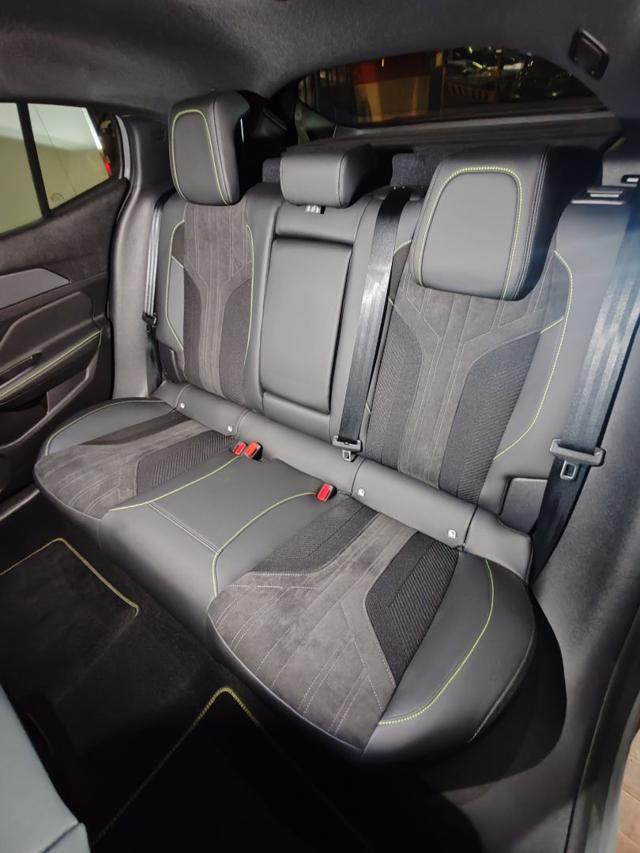 PEUGEOT 408 usata, con Servosterzo