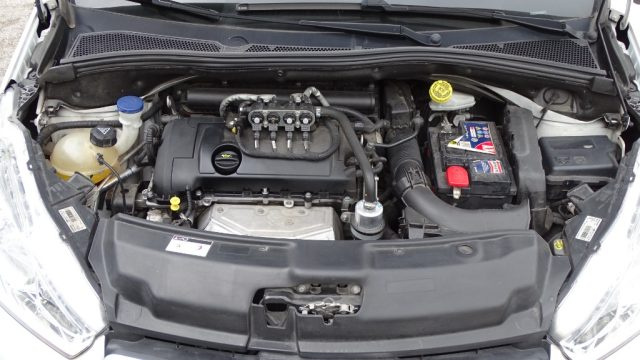 PEUGEOT 208 usata 118