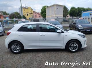 KIA Rio usata, con Autoradio