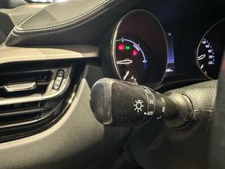 TOYOTA C-HR usata, con Telecamera per parcheggio assistito