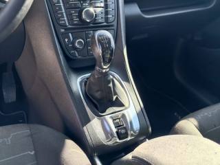 OPEL Meriva usata, con Park Distance Control