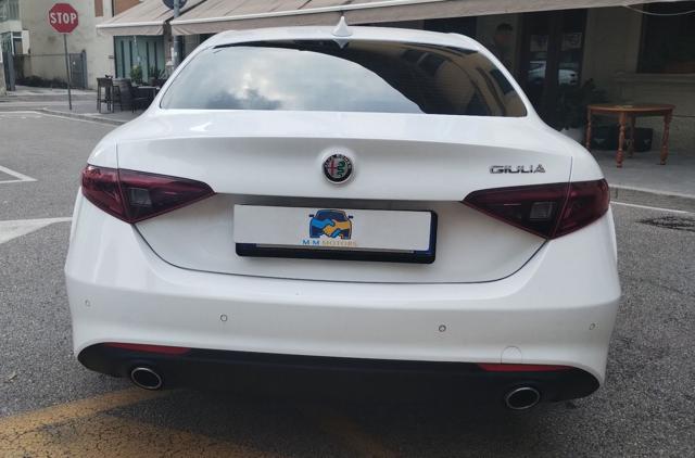 ALFA ROMEO Giulia usata, con Climatizzatore