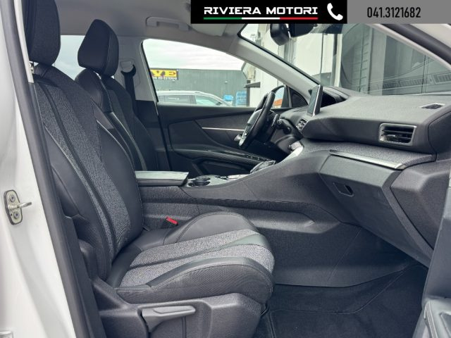 PEUGEOT 3008 usata, con Climatizzatore