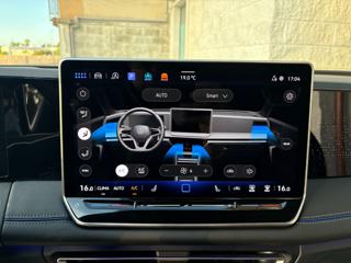 VOLKSWAGEN Tiguan usata, con USB