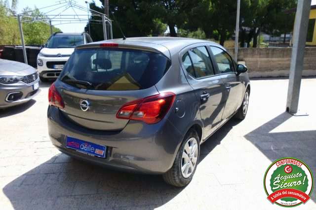 OPEL Corsa usata, con Boardcomputer