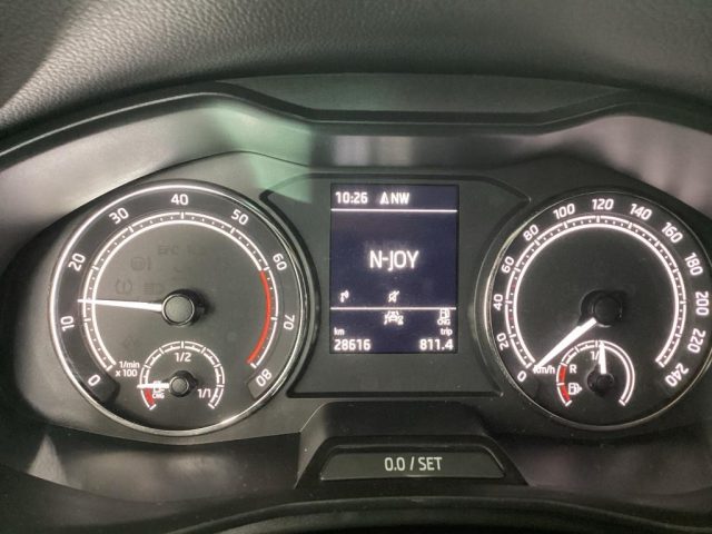 SKODA Kamiq usata, con Autoradio