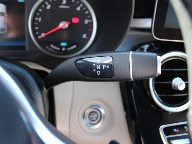 MERCEDES-BENZ GLC 300 usata, con Portellone posteriore elettrico