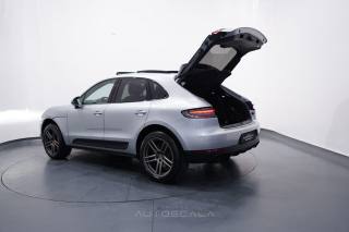 PORSCHE Macan usata 41