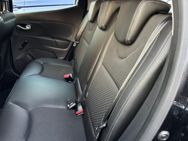 RENAULT Clio usata, con USB