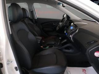 HYUNDAI iX35 usata 14