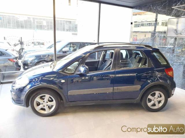 SUZUKI SX4 usata, con Autoradio
