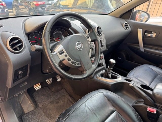 NISSAN Qashqai+2 usata, con Fari Xenon