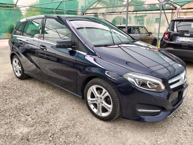 MERCEDES-BENZ B 180 usata, con Airbag laterali