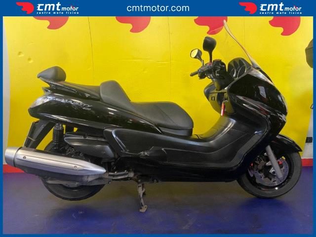 YAMAHA Majesty 400 usata 0