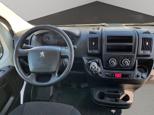 PEUGEOT Boxer usata 8