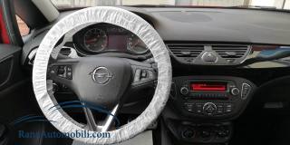 OPEL Corsa usata, con USB