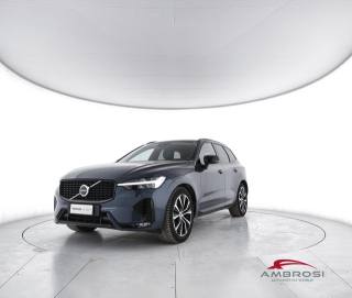 VOLVO XC60 B4 (d) AWD automatico Ultimate Dark