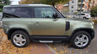 LAND ROVER Defender usata, con Boardcomputer