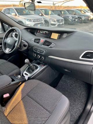 RENAULT Scenic usata, con Sistema di navigazione