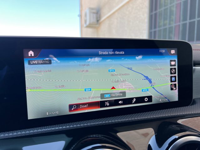 MERCEDES-BENZ CLA 200 usata, con Climatizzatore