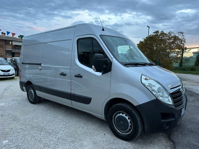 OPEL Movano usata, con ABS