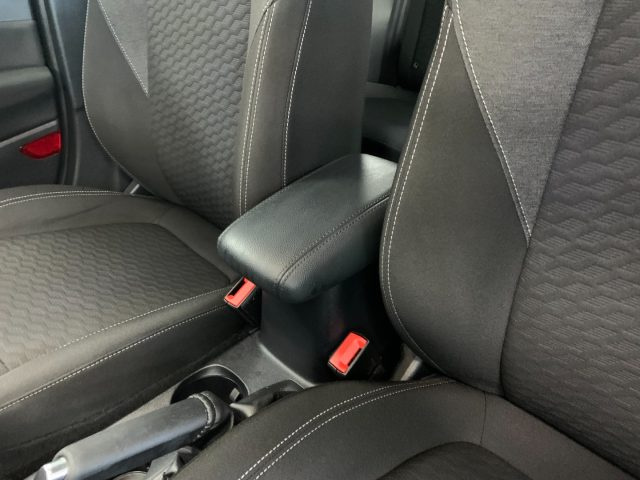 FORD Fiesta usata, con Autoradio digitale