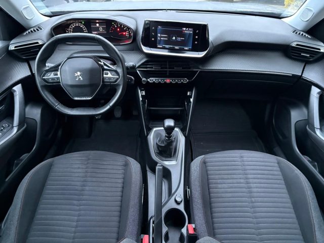 PEUGEOT 2008 usata, con Boardcomputer