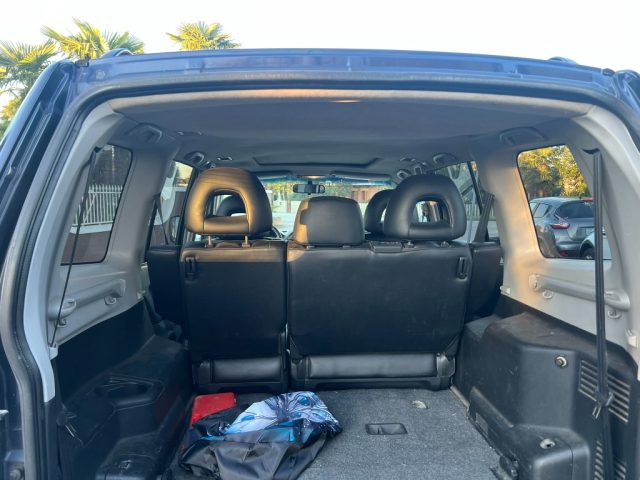 MITSUBISHI Pajero usata, con Autoradio