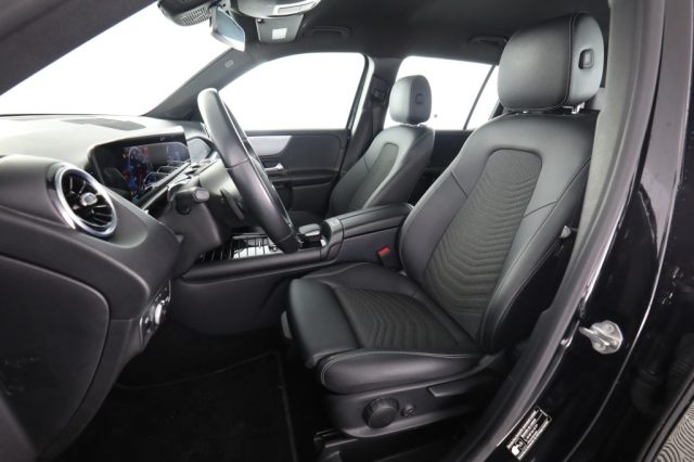 MERCEDES-BENZ GLB 180 usata 2