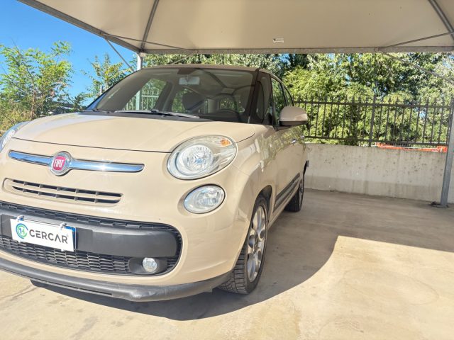 FIAT 500L usata, con USB