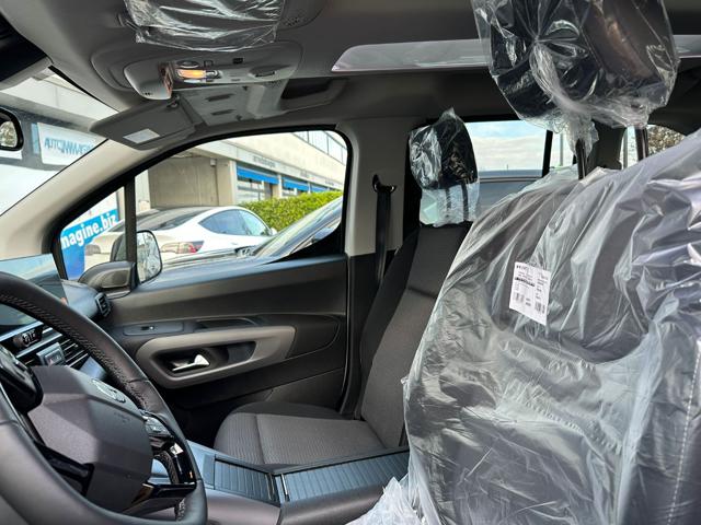 TOYOTA Proace City Verso usata, con Autoradio