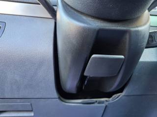 VOLKSWAGEN Touran usata, con Divisori per bagagliaio
