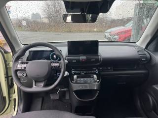 HYUNDAI INSTER usata, con Boardcomputer