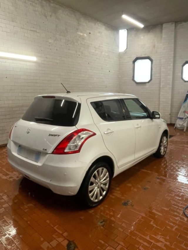 SUZUKI Swift usata, con Airbag laterali