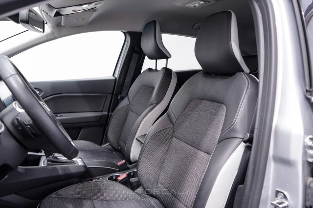 RENAULT Captur usata, con Controllo trazione