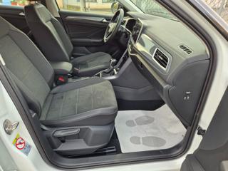 VOLKSWAGEN T-Roc usata, con Controllo automatico clima