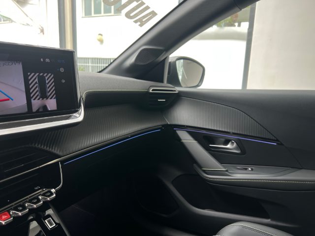 PEUGEOT 208 usata, con Fari LED