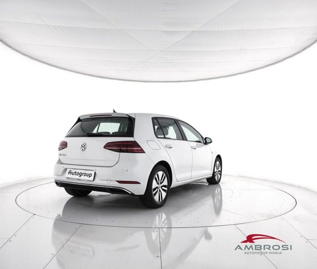 VOLKSWAGEN Golf usata 2