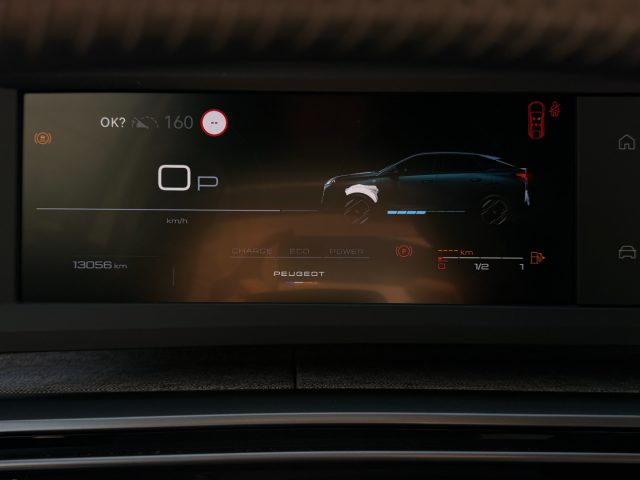 PEUGEOT 3008 usata, con Controllo automatico clima