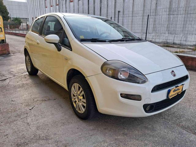 FIAT Punto usata, con Autoradio