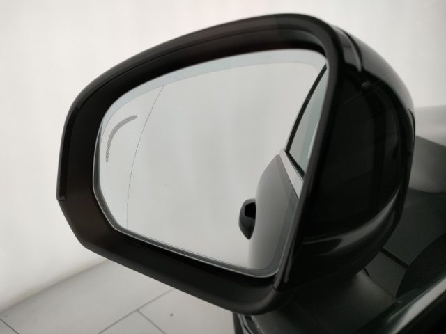 VOLVO XC40 usata, con Luci diurne LED