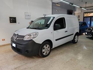 RENAULT Kangoo usata, con Autoradio