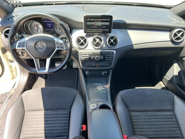 MERCEDES-BENZ GLA 220 usata 19