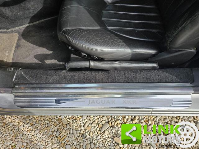 JAGUAR XKR usata, con Specchietti laterali elettrici