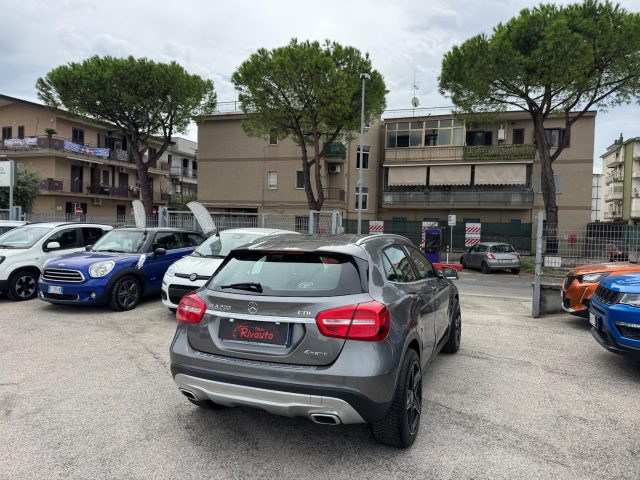 MERCEDES-BENZ GLA 200 usata, con Boardcomputer