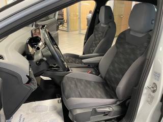 VOLKSWAGEN ID.4 usata, con Leve al volante